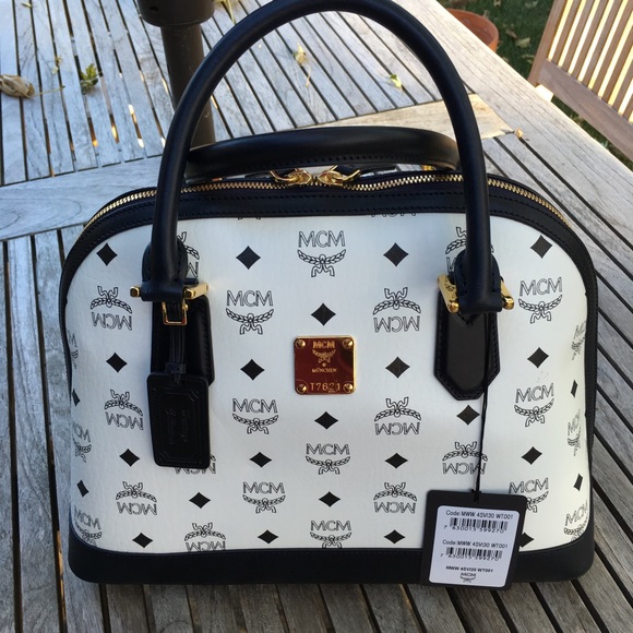 MCM Heritage Medium coated canvas bowler b… - Picture 2 of 4